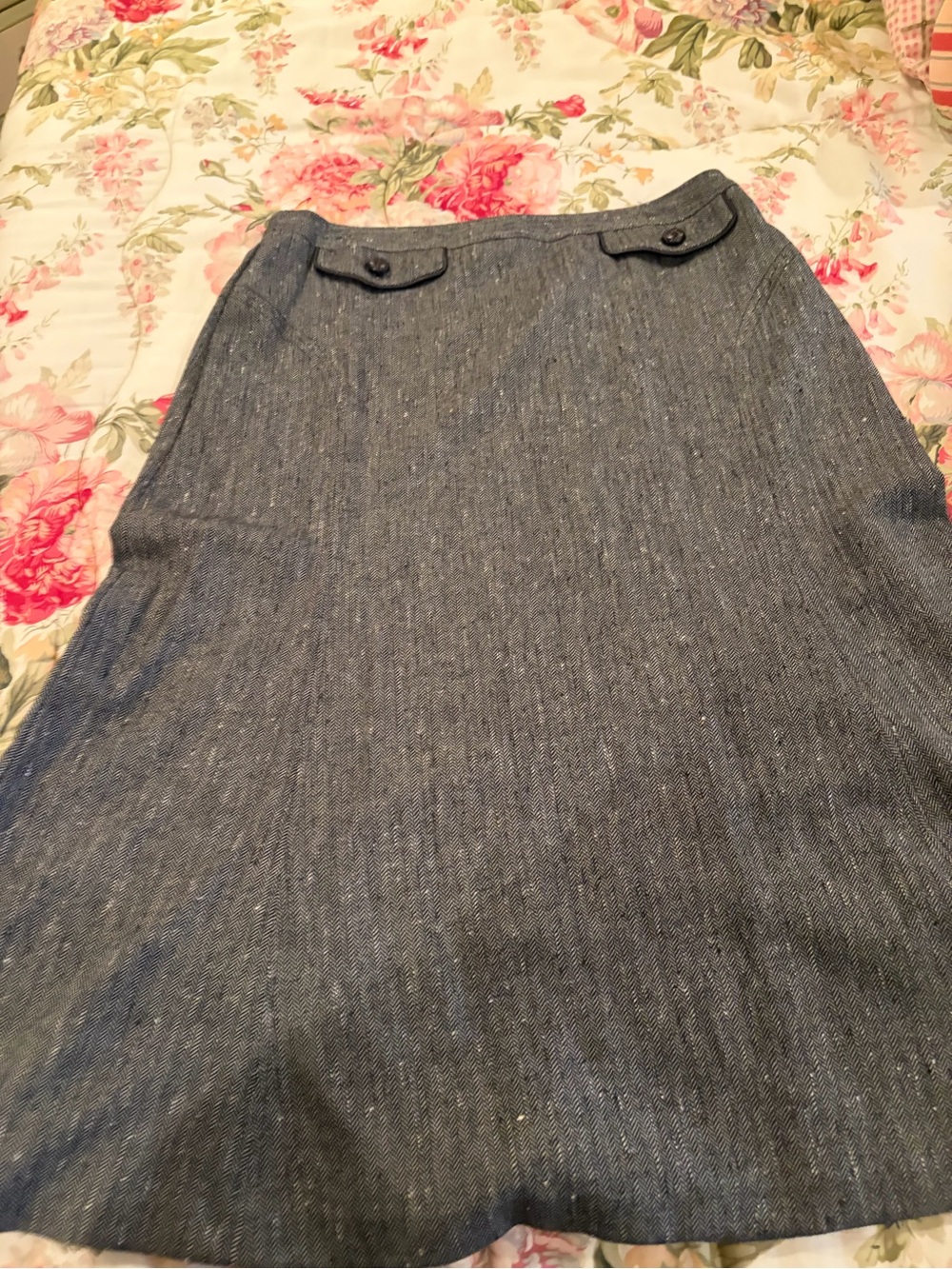 A-Line Gray Tweed Skirt with Button-Tab Waist